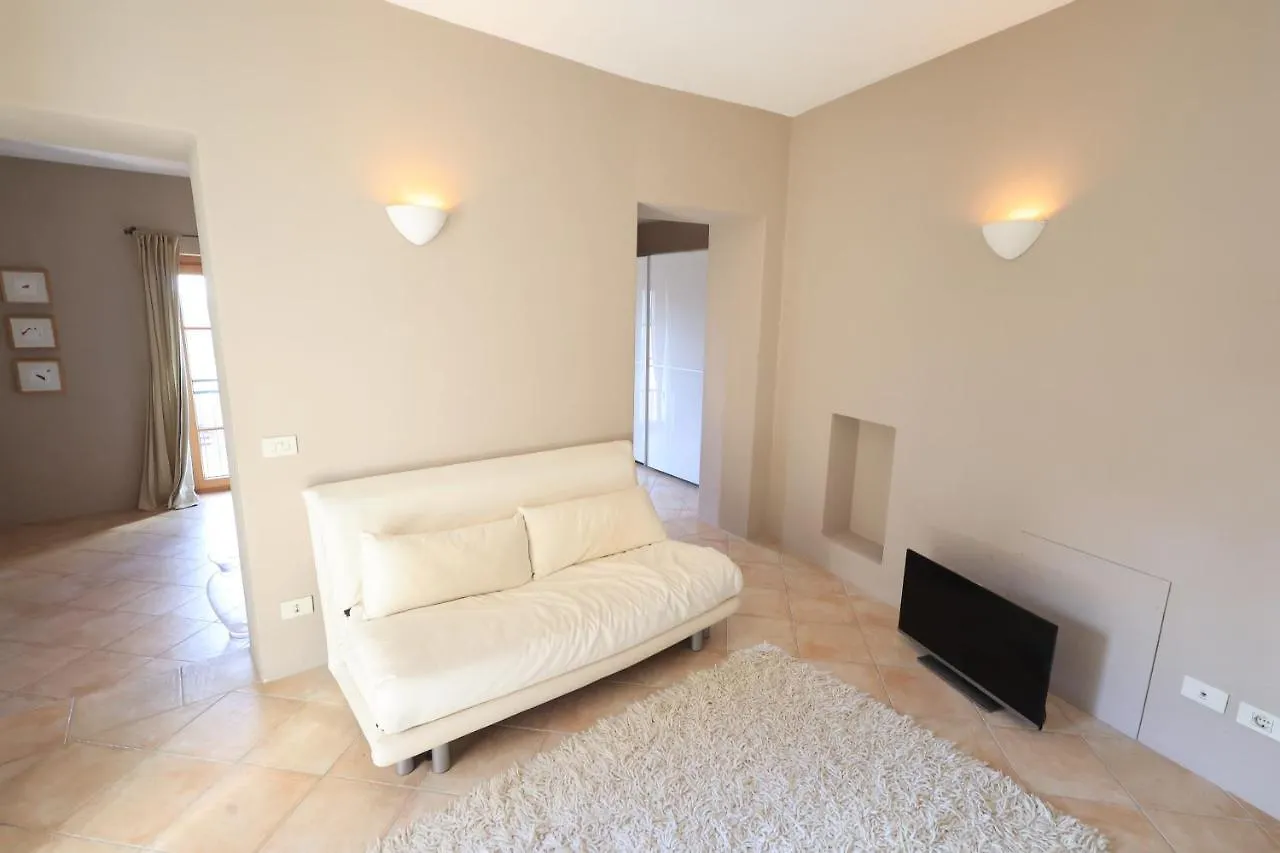 Casa Perinaldo Apartment