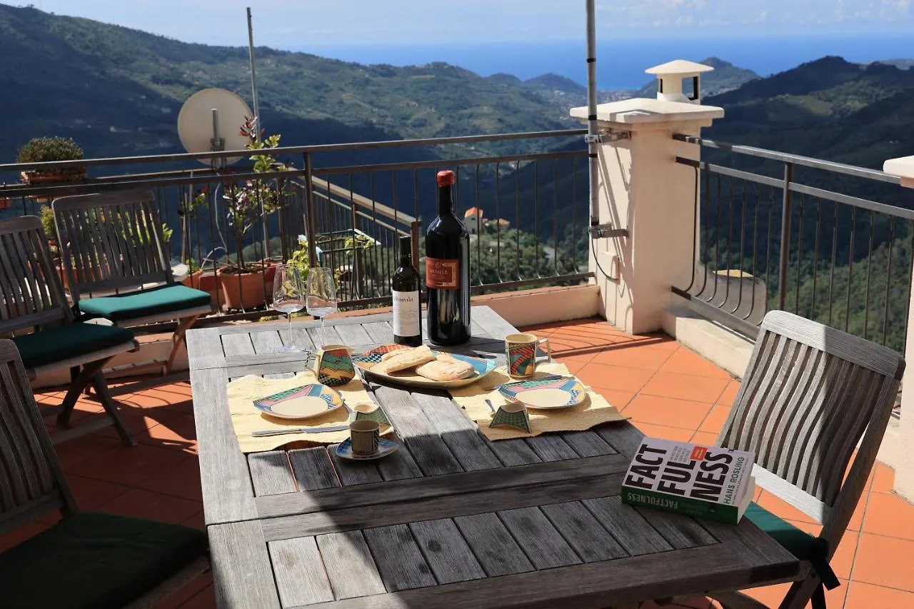 Casa Perinaldo Apartment